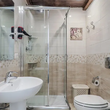 Raggio Di Sole ゲストハウス ラ・スペツィア